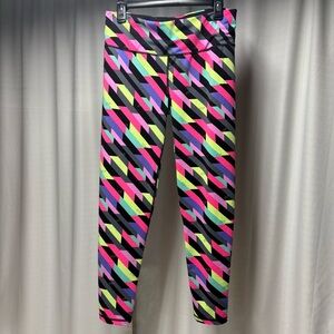 Victoria's Secret VSX Sport
Knockout Leggings Size L 
Colorful Geometric Pattern